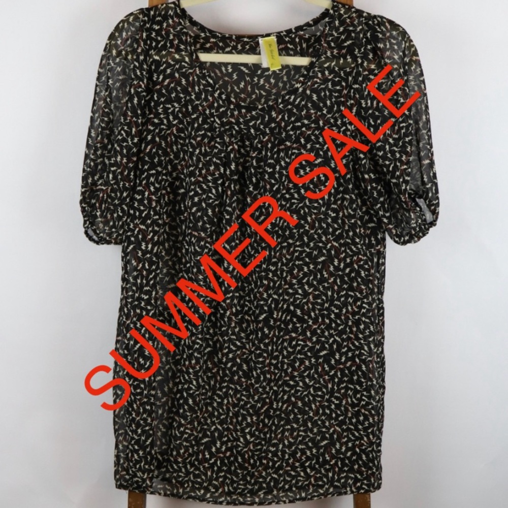 Black Sheer Short Sleeve Lightening Bolt Top